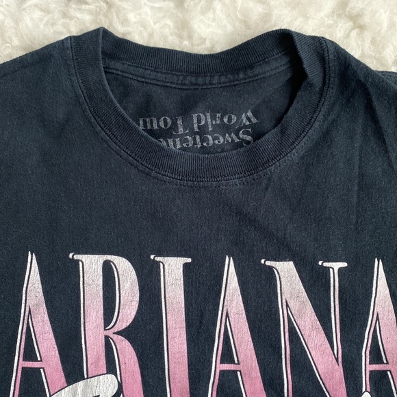 Ariana Grande thank you next sweetener world tour 2019 concert tee - Picture 5 of 10